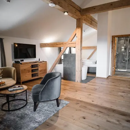 Unternberg Hof 4*