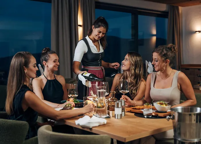 Hotel Unternberg Hof 4*